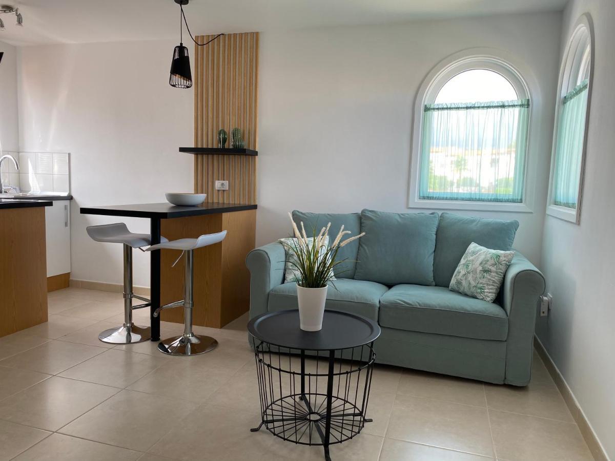 Juangy'S Apartments In Las Adelfas Golf Del Sur San Miguel de Abona Luaran gambar