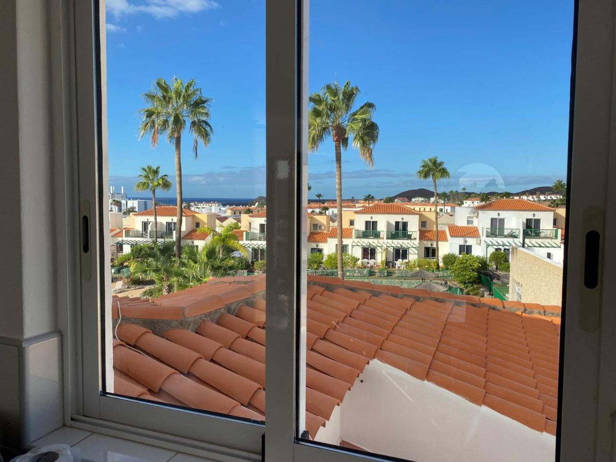 Juangy'S Apartments In Las Adelfas Golf Del Sur San Miguel de Abona Luaran gambar