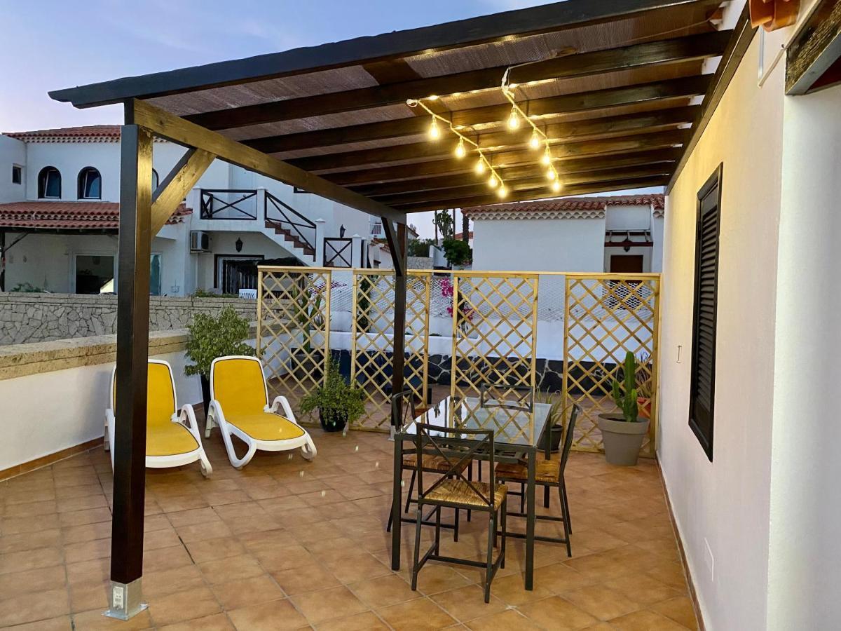 Juangy'S Apartments In Las Adelfas Golf Del Sur San Miguel de Abona Luaran gambar