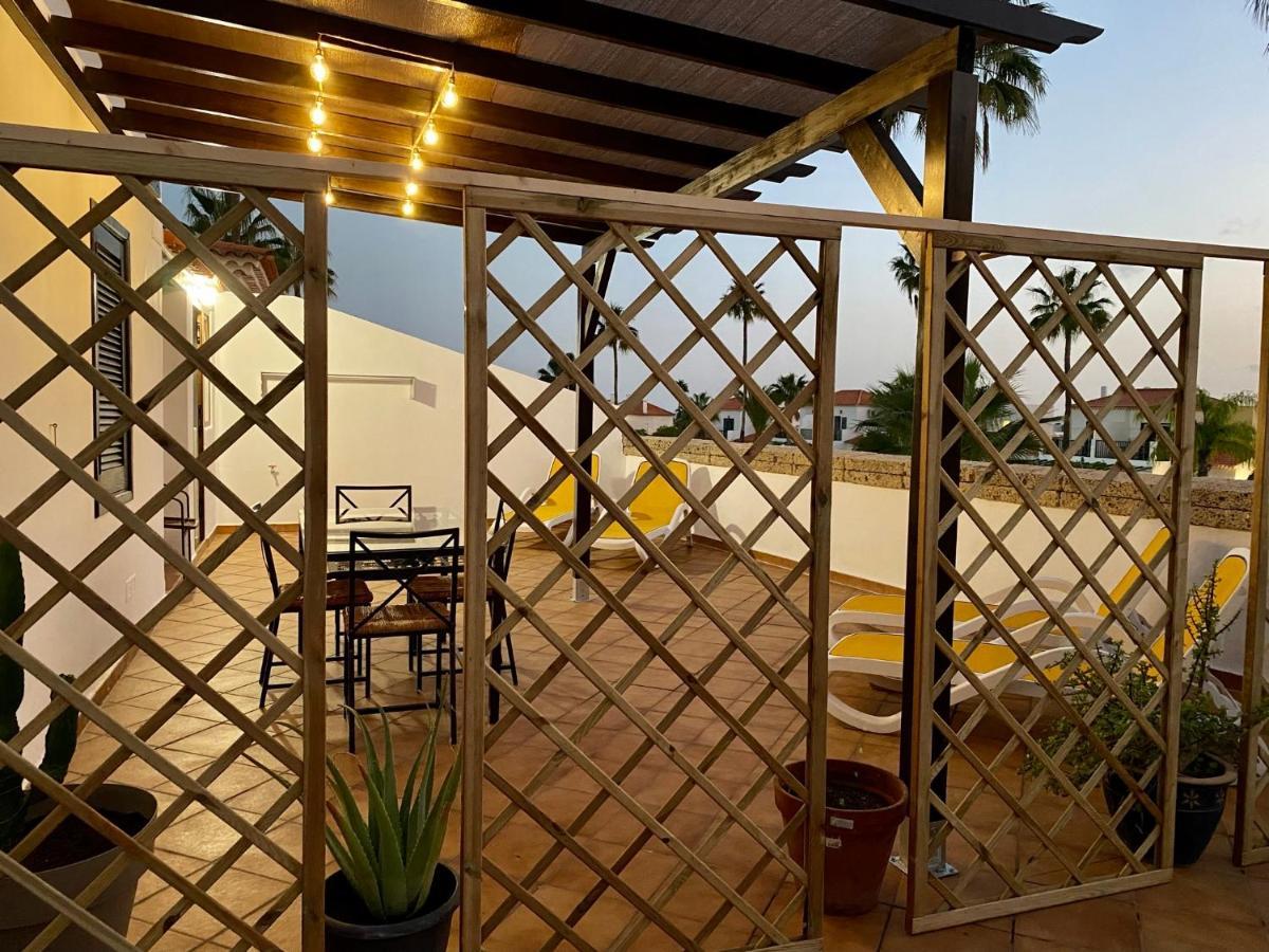 Juangy'S Apartments In Las Adelfas Golf Del Sur San Miguel de Abona Luaran gambar