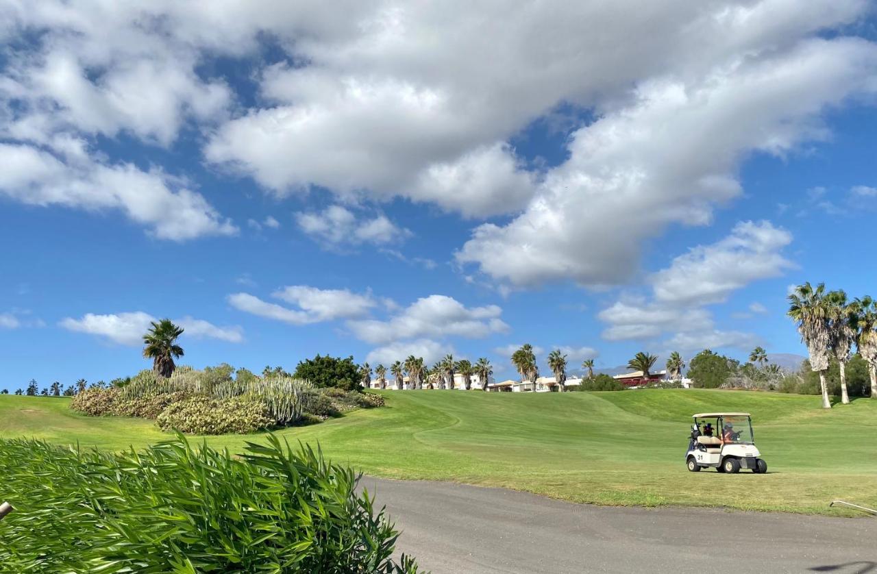 Juangy'S Apartments In Las Adelfas Golf Del Sur San Miguel de Abona Luaran gambar